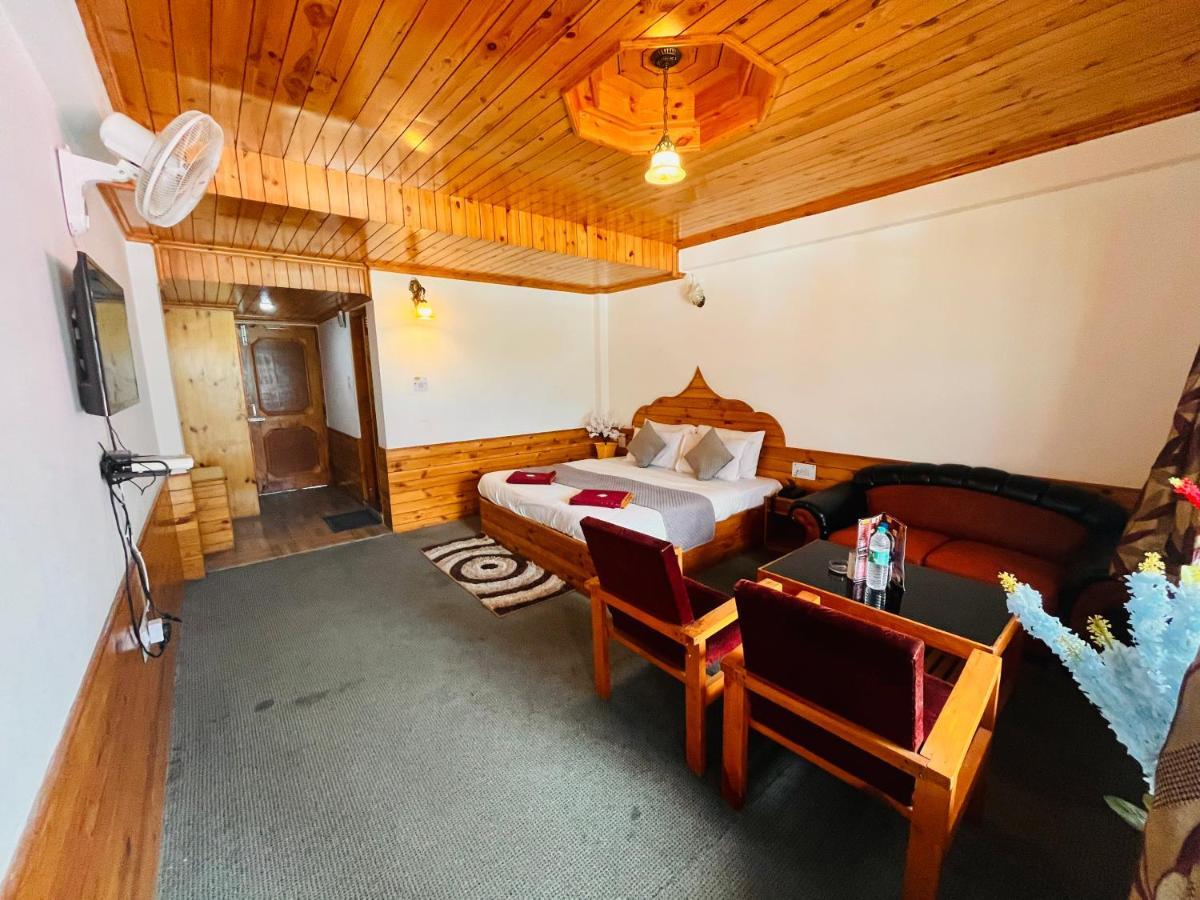 Hotel Hollywood - Top Rated & Most Awarded Property In Manali Dış mekan fotoğraf