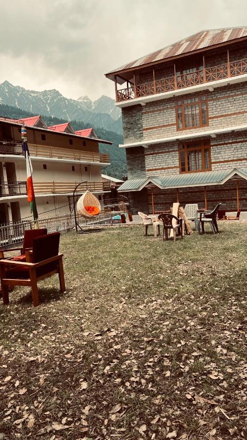 Hotel Hollywood - Top Rated & Most Awarded Property In Manali Dış mekan fotoğraf