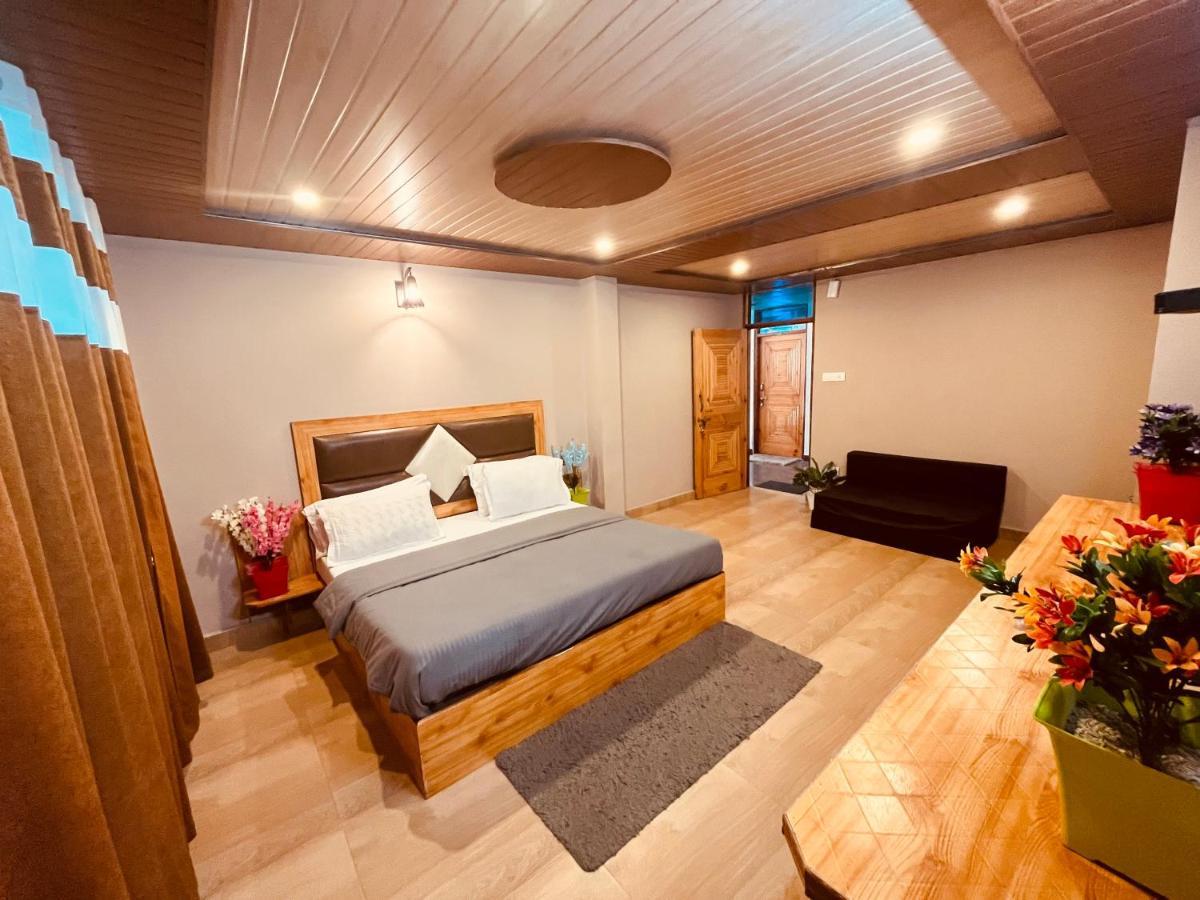 Hotel Hollywood - Top Rated & Most Awarded Property In Manali Dış mekan fotoğraf